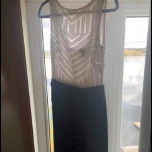 Brand New Beautiful Ralph Lauren Full-Length Evening Gown - Picture 6 of 16